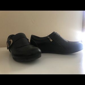 NWT L’Artiste short brown boots size EU 40/9-9.5